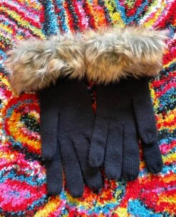 Turtle Fur Ready To Ship Zoya Gloves - Black